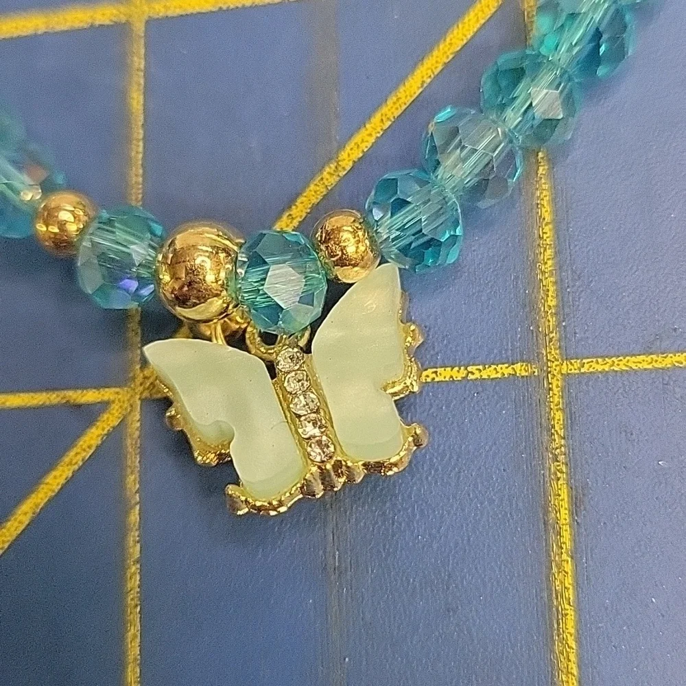 Felts Fun Finds this elegant